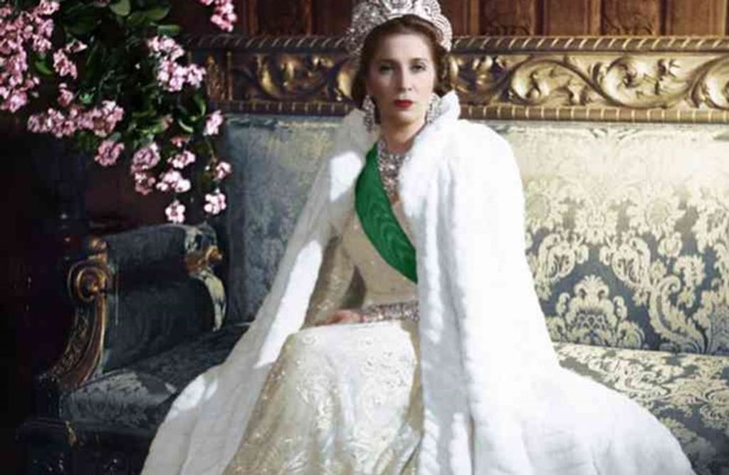 الملكة نازلي والدة الملك فاروق وقصة حياتها
